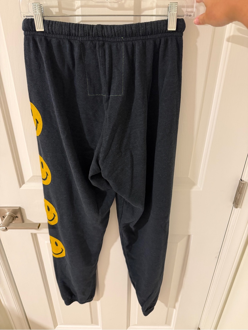 Aviator Nation Women’s Smiley Sweatpants Size medium *flaw in last picture - Picture 4 of 5